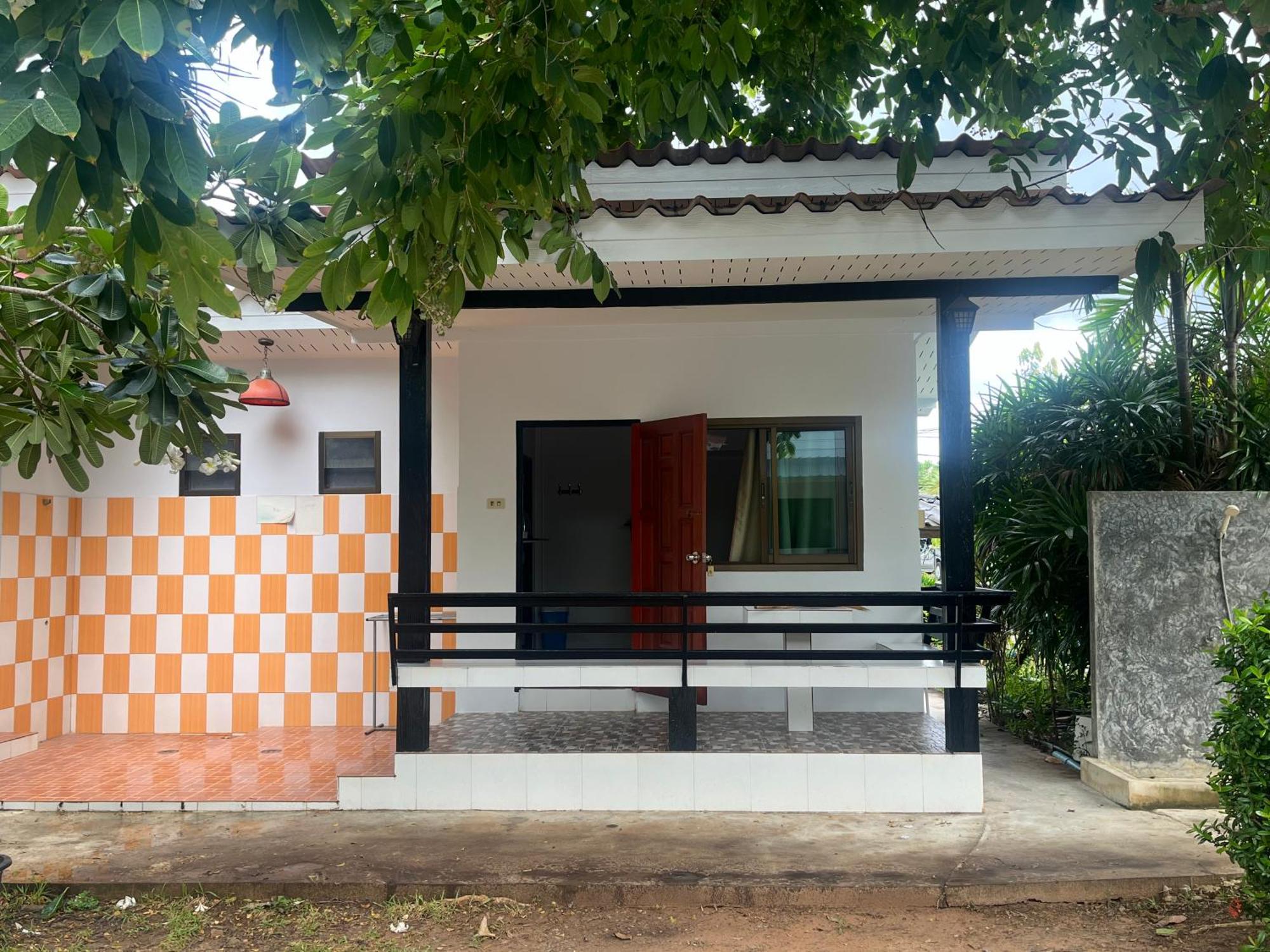 สุขสำราญรีสอร์ท หาดเจ้าหลาว จันทบุรี Exterior foto